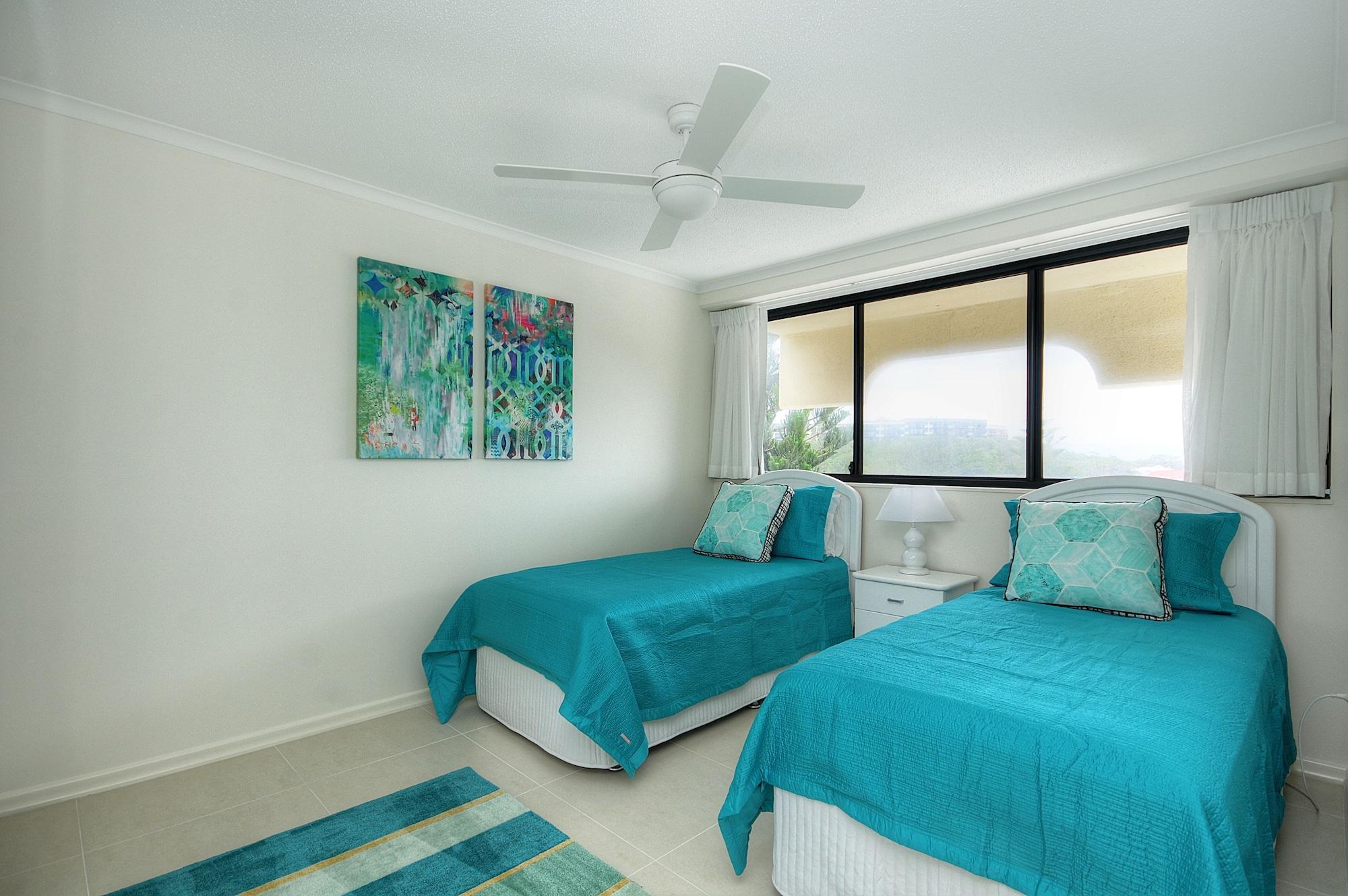 Spindrift On The Beach - Absolute Beachfront Mermaid Beach Bagian luar foto