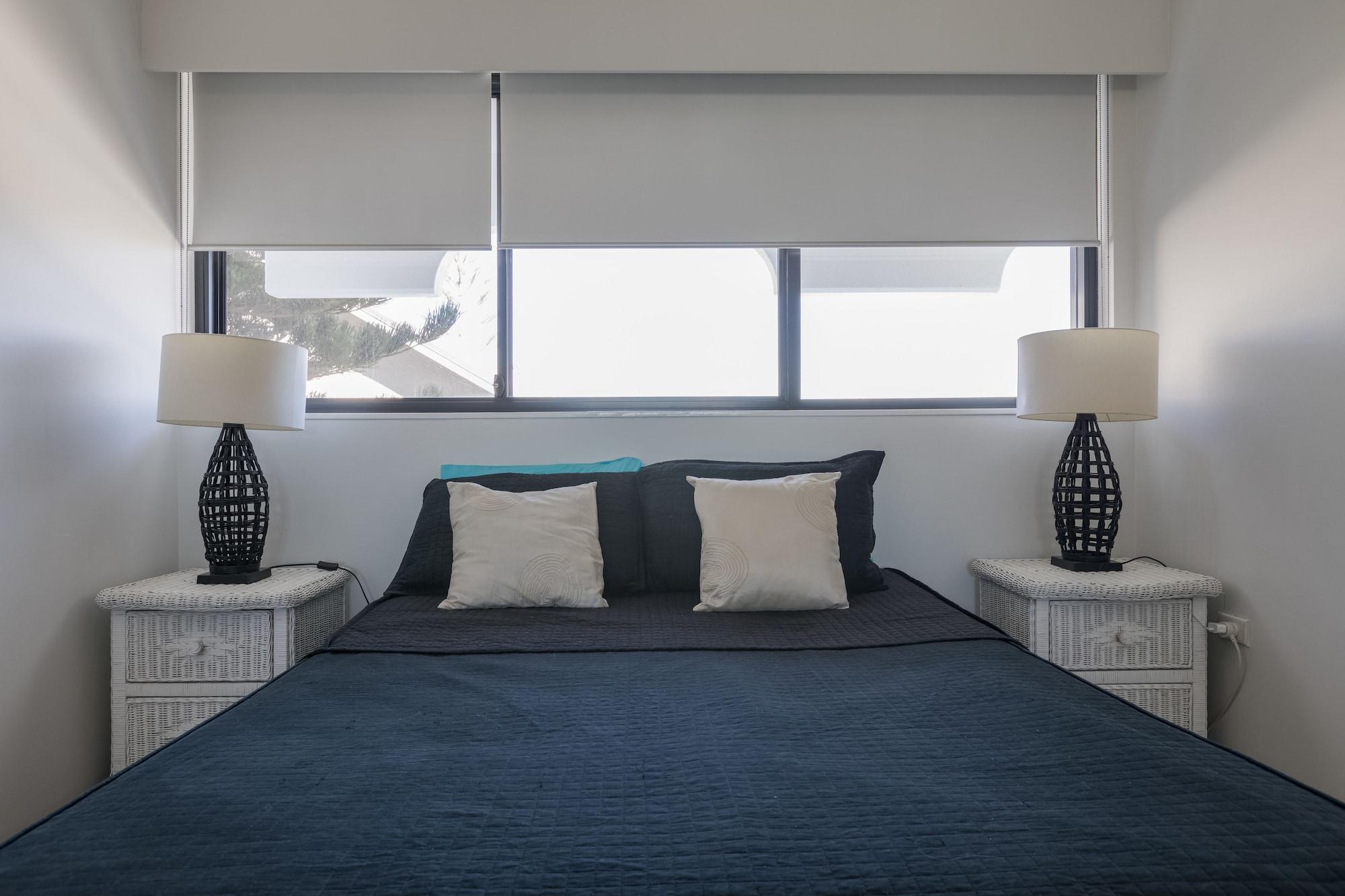 Spindrift On The Beach - Absolute Beachfront Mermaid Beach Bagian luar foto