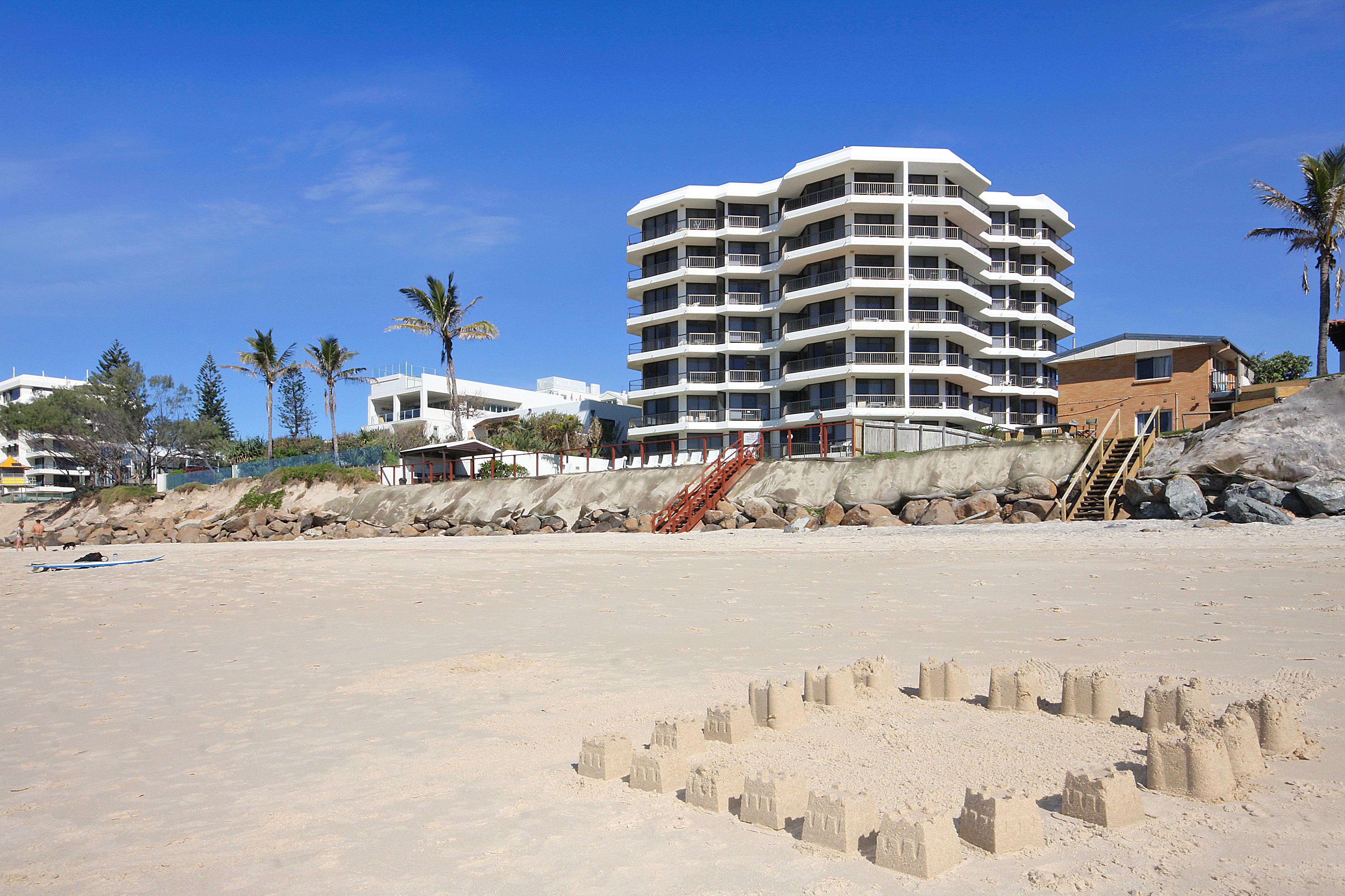 Spindrift On The Beach - Absolute Beachfront Mermaid Beach Bagian luar foto