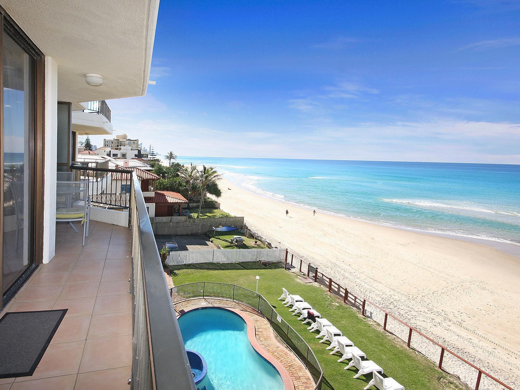 Spindrift On The Beach - Absolute Beachfront Mermaid Beach Bagian luar foto